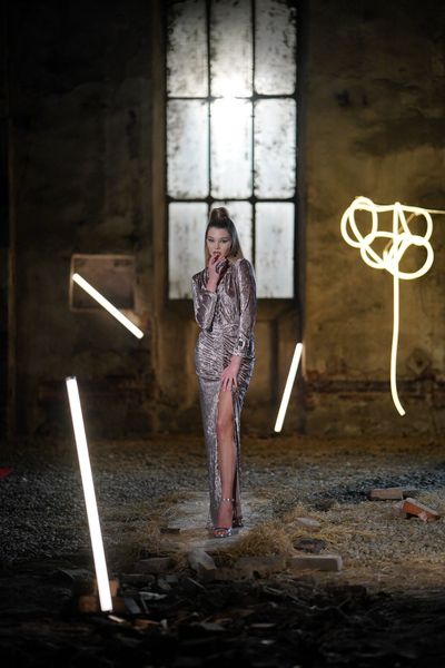 Rochie Roses Beige Kingdom of Ivory