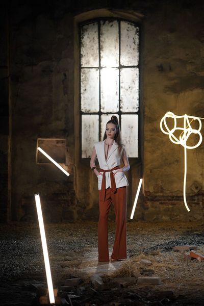 Pantaloni Ilya Copper Kingdom of Ivory