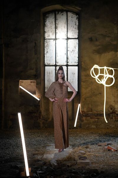 Salopeta Bela Copper Kingdom of Ivory